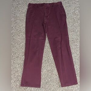 Izod Saltwater straight Maroon Stretch Chino Pants size 32 x 30